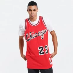 Mitchell & Ness Authentic Chicago Bulls Michael Jordan1984-85 Jersey RED