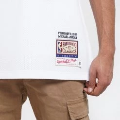 Mitchell & Ness Michael Jordan Chicago Bulls Authentic 1997-98 Ανδρικό Jersey White -Lifestyle Ρούχα Εκπτώσεις mitchell ness authentic jersey michael jordan 12