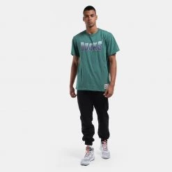 Mitchell & Ness NBA Milwaukee Bucks Legendary Slub Men's T-Shirt DARK GREEN 11 Mitchell & Ness NBA Milwaukee Bucks Legendary Slub Men's T-Shirt DARK GREEN -Lifestyle Ρούχα Εκπτώσεις mitchell ness legendary slub ss tee 14