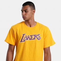 Mitchell & Ness NBA Los Angeles Lakers Legendary Slub Men's T-shirt Gold 8 Mitchell & Ness NBA Los Angeles Lakers Legendary Slub Men's T-shirt Gold -Lifestyle Ρούχα Εκπτώσεις mitchell ness legendary slub ss tee 33