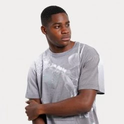 Mitchell & Ness NBA Above The Rim Sublimated Shawn Kemp Seattle Supersonics Ανδρικό T-shirt WHITE 9 Mitchell & Ness NBA Above The Rim Sublimated Shawn Kemp Seattle Supersonics Ανδρικό T-shirt WHITE -Lifestyle Ρούχα Εκπτώσεις mitchell ness nba above the rim sublimated s s t 2