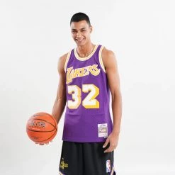 Mitchell & Ness ΝΒΑ Magic Johnson Los Angeles Lakers 1984-85 Swingman PURPLE 9 Mitchell & Ness ΝΒΑ Magic Johnson Los Angeles Lakers 1984-85 Swingman PURPLE -Lifestyle Ρούχα Εκπτώσεις mitchell ness nba swingman jersey magic johnson 2