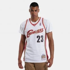 Mitchell & Ness NBA LeBron James Cleveland Cavaliers 2003-04 HWC Swingman Jersey White / White