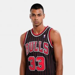 Mitchell & Ness NBA Scottie Pippen Chicago Bulls Alternate 1995-96 HWC Swingman Jersey BLACK / BLACK -Lifestyle Ρούχα Εκπτώσεις mitchell ness swingman jersey 68