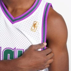 Mitchell & Ness NBA Ray Allen Milwaukee Bucks 1996-97 Jesrey White 15 Mitchell & Ness NBA Ray Allen Milwaukee Bucks 1996-97 Jesrey White -Lifestyle Ρούχα Εκπτώσεις mitchell ness swingman jersey milwaukee bucks ra 6