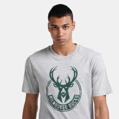 NBA By The Numbers Antetokounmpo Giannis Milwaukee Bucks Ανδρικό T-Shirt MULTI -Lifestyle Ρούχα Εκπτώσεις nba branded by the numbers ss teeantetokounmpo gi 4