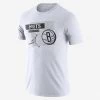 Nike Brooklyn Nets Jordan Dri-FIT Ανδρικό Τ-Shirt WHITE -Lifestyle Ρούχα Εκπτώσεις nike bkn m nk df es jdn stmt 2 tee