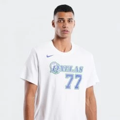 Nike NBA Luka Doncic Dallas Mavericks Ανδρικό T-Shirt WHITE/DONCIC LUKA -Lifestyle Ρούχα Εκπτώσεις nike dal m nk es mmt nn ss tee 3