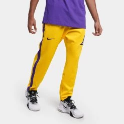Nike Los Angeles Lakers Showtime Ανδρικό Παντελόνι Φόρμας AMARILLO/FIELD PURPLE/COAST/FIELD PURPLE -Lifestyle Ρούχα Εκπτώσεις nike lal m nk df shwtm pnt mmt 3