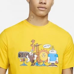 Nike Basketball Ανδρικό T-Shirt VIVID SULFUR 8 Nike Basketball Ανδρικό T-Shirt VIVID SULFUR -Lifestyle Ρούχα Εκπτώσεις nike m nk 5am art ss tee 2