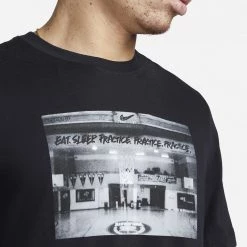 Nike Dri-FIT Photo Ανδρικό T-Shirt BLACK -Lifestyle Ρούχα Εκπτώσεις nike m nk df oc photo ss tee 2