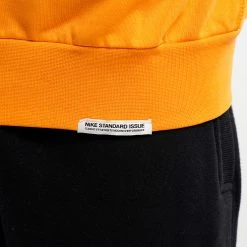 Nike Dri-FIT Standard Issue Ανδρική Μπλούζα με Κουκούλα KUMQUAT/SUMMIT WHITE -Lifestyle Ρούχα Εκπτώσεις nike m nk df std iss po hoodie ssnl 5
