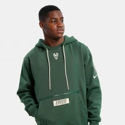 Nike NBA Milwaukee Bucks Courtside Fleece Ανδρική Μπλούζα με Κουκούλα FIR -Lifestyle Ρούχα Εκπτώσεις nike mil m nk flc po cts 2